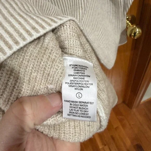 cyrus ribbed mock neck sweater in light tan size L like new - Picture 6 of 6